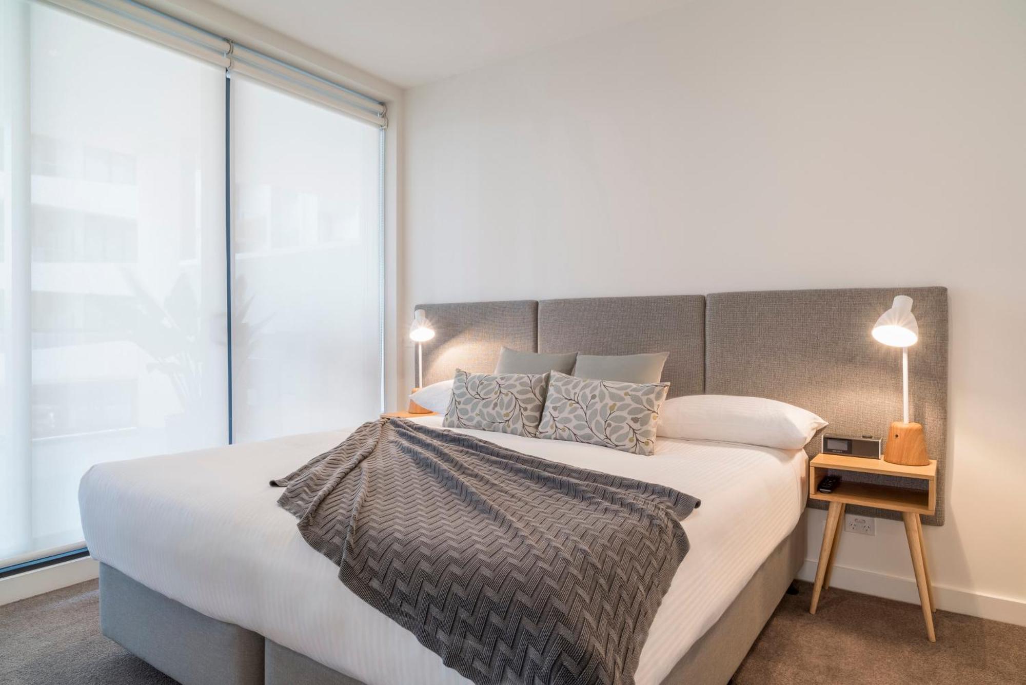 Caroline Serviced Apartments Сандрингъм Стая снимка