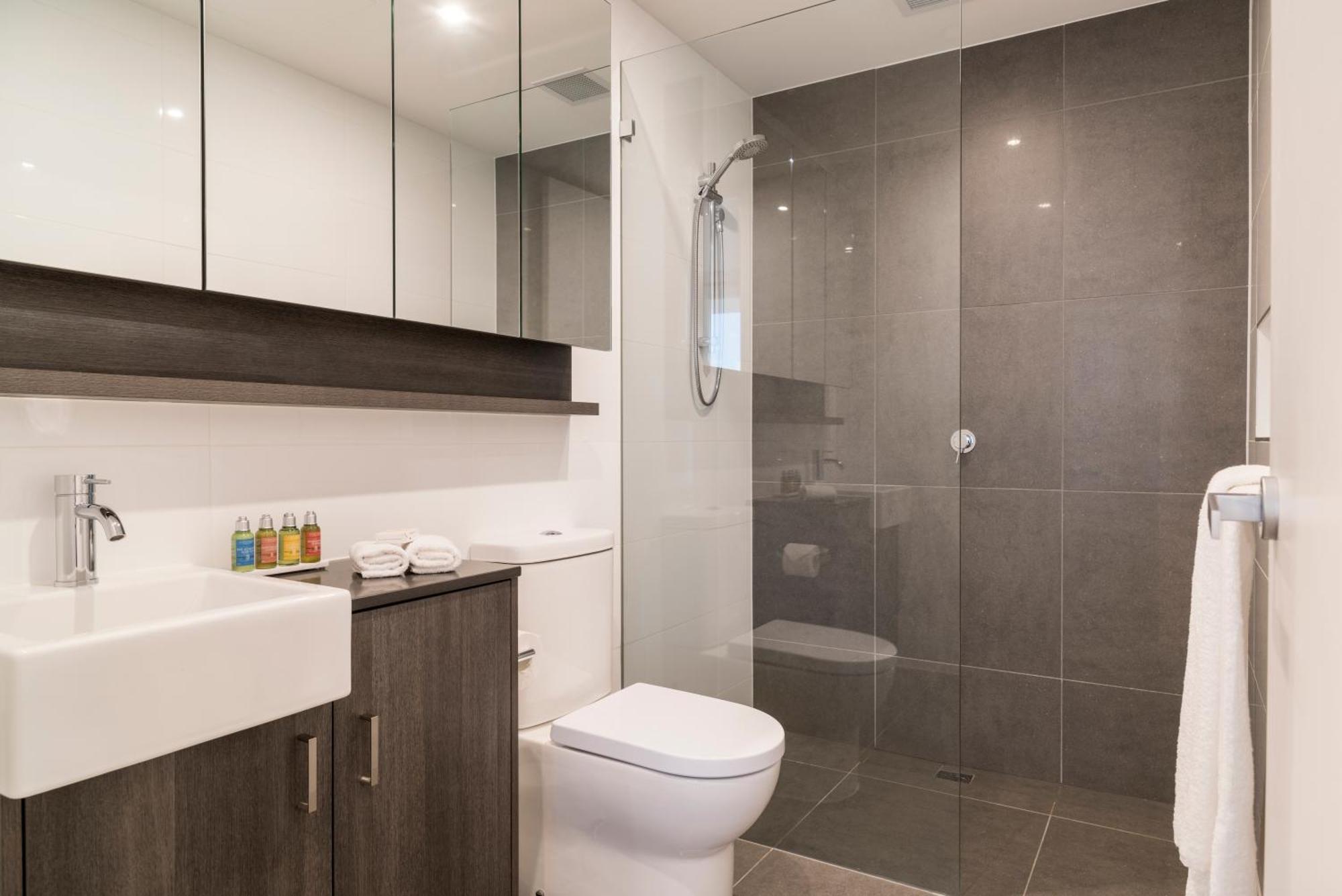 Caroline Serviced Apartments Сандрингъм Стая снимка